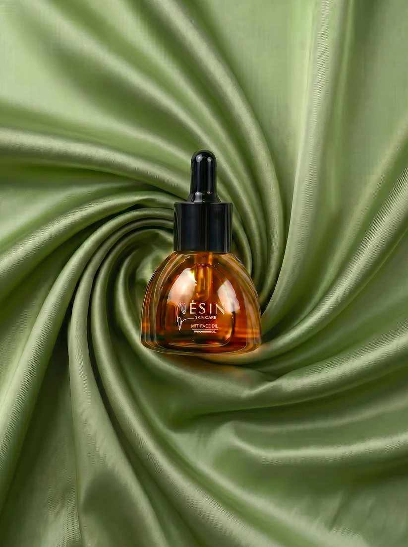 Niyi Face Oil — Biological Transformation